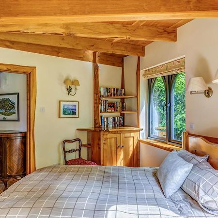 Вилла Kinlochlaich Tree House Appin Экстерьер фото