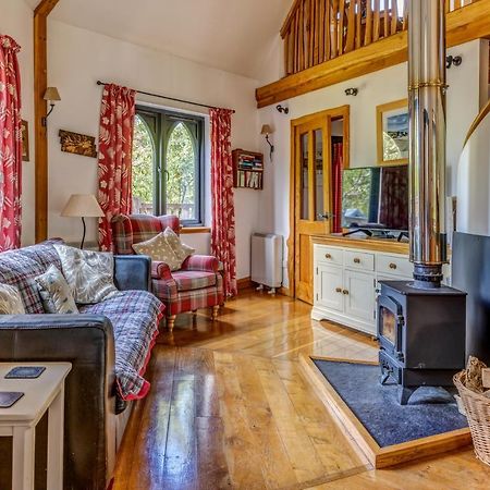 Вилла Kinlochlaich Tree House Appin Экстерьер фото